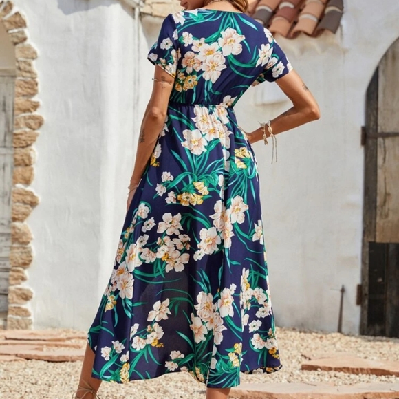 Floral Print Knot Front Wrap Hem Dress - Picture 3 of 3